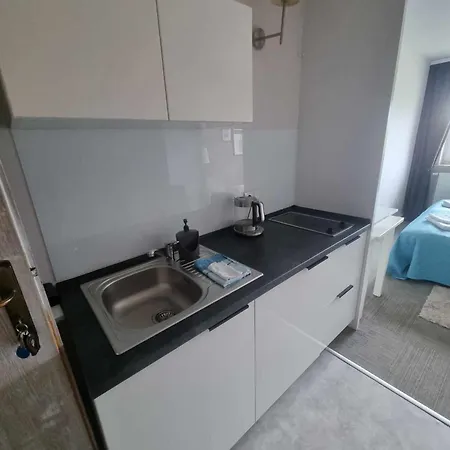 Kwatera prywatna Azalia *