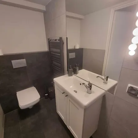 Kwatera prywatna Azalia Polanica-Zdrój