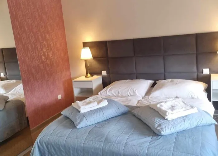 Séjour chez l'habitant Azalia *