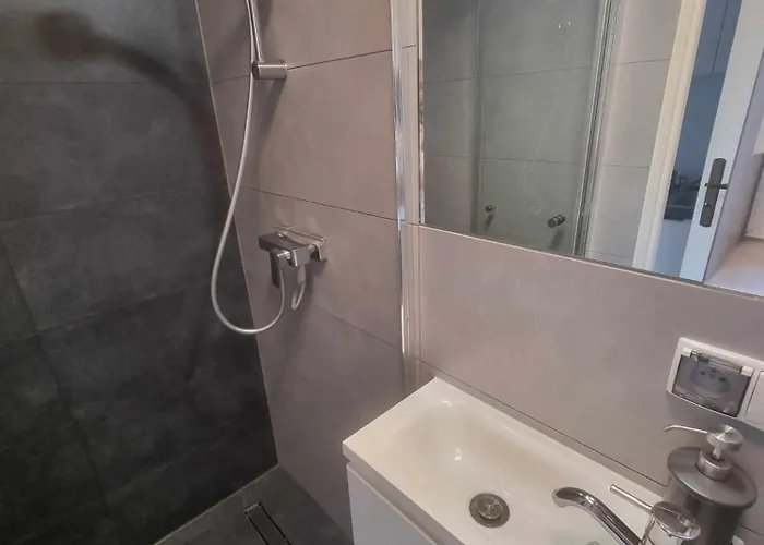 Séjour chez l'habitant Azalia