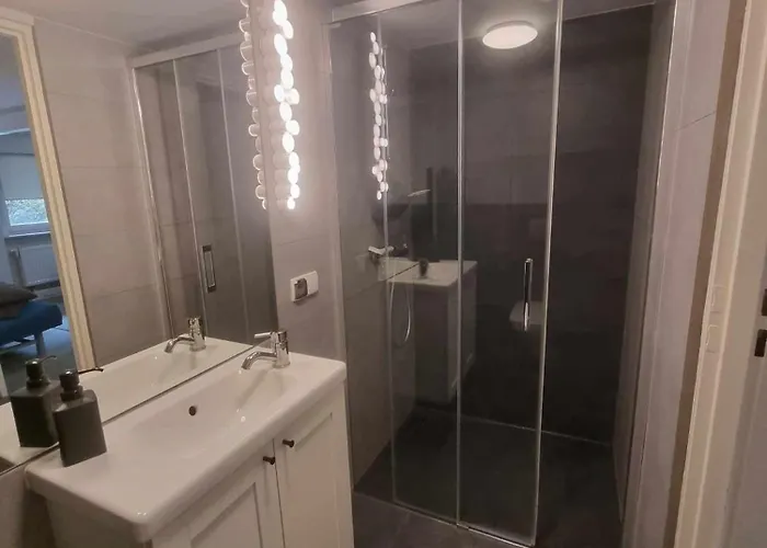 Séjour chez l'habitant Azalia *