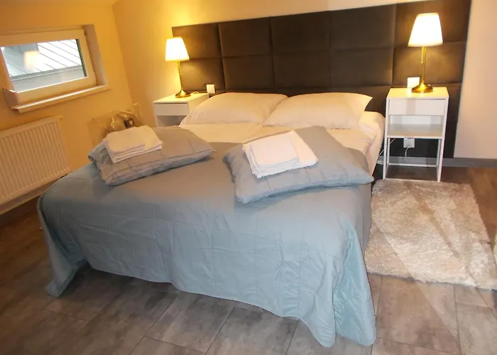 Azalia Séjour chez l'habitant *