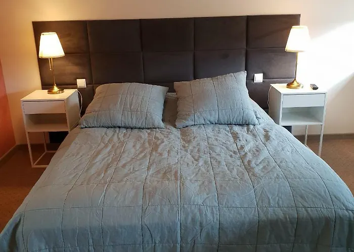 בית אירוח Azalia פולניסה-ז'דוז'